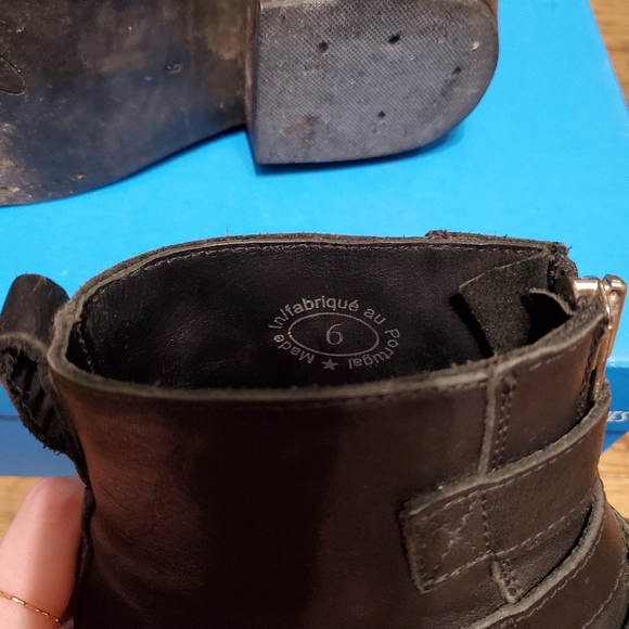 John Fluevog Women's Jett Boot | Buckle and Zipper Booties | Women's Size 6 - Picture 4 of 7